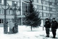Полумесяц встал рядом с крестом перед зданием полиции в Тобольске
